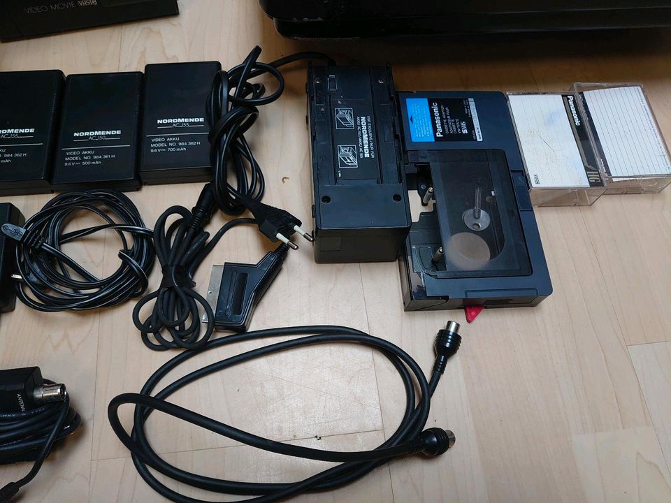 Nordmende CV155 Videokamera VHS Voll funktionsfähig. in Reinbek