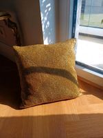 Laura Ashley 30 x 30cm  Gold Perlenkissen neu!! Hessen - Gladenbach Vorschau