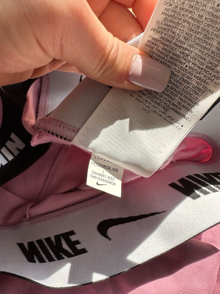 Nike Leggins Pink in L in Hattingen