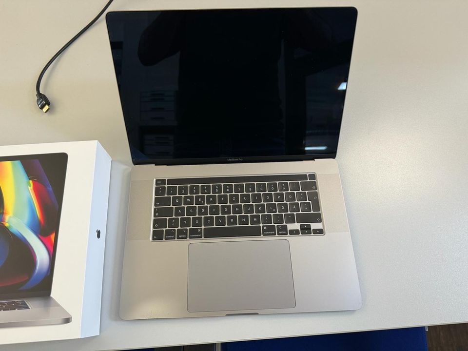 MacBook Pro 1TB in Recklinghausen