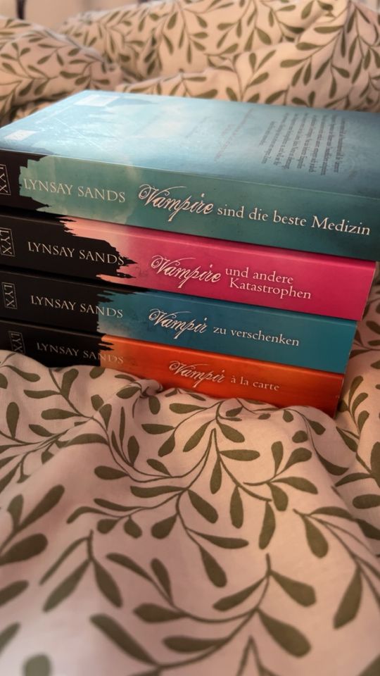 4 Bücher der Vampire Reihe in Kierspe
