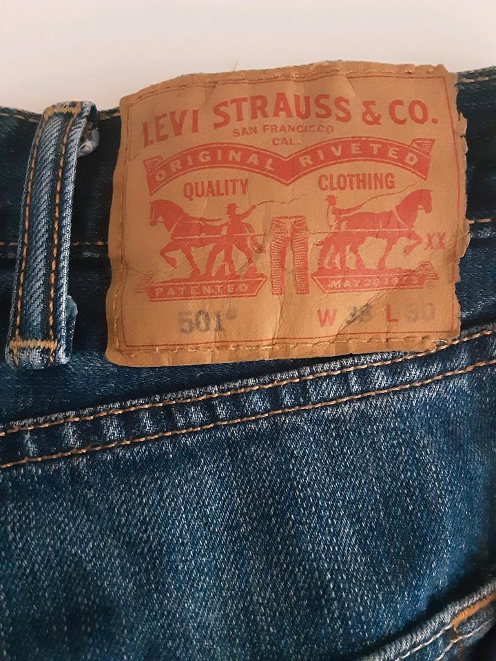 Levi Strauss Jeans W38 L30 in Limburgerhof