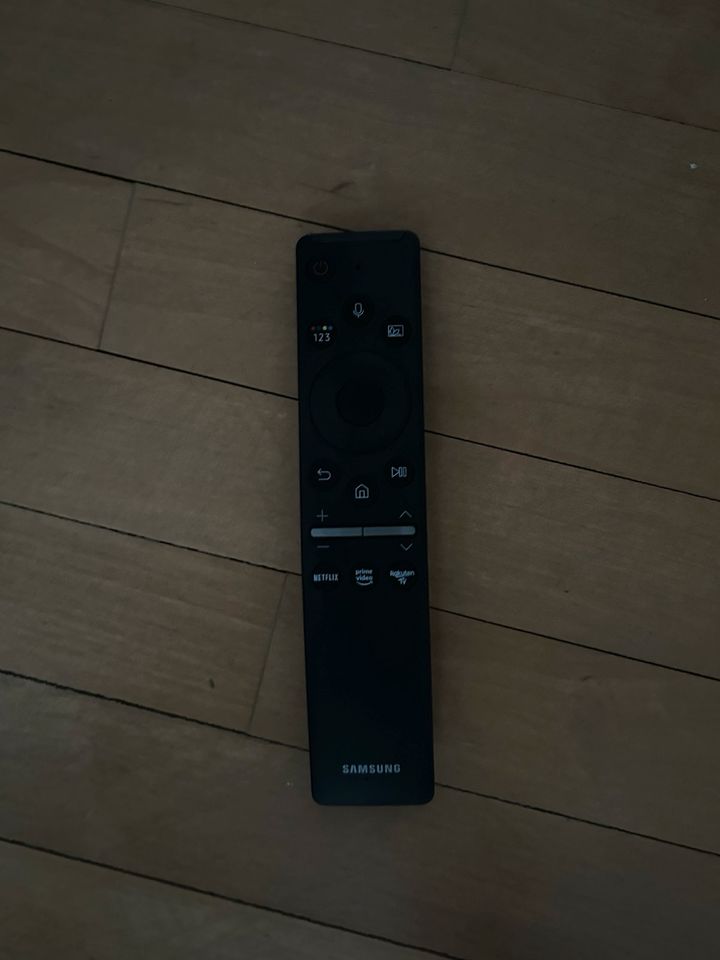 Samsung Fernseher / Q60T 50zoll / Defekt in Schemmerhofen