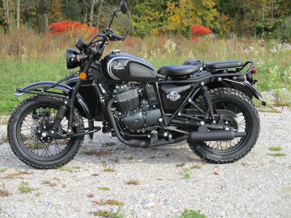 Mash Black Side - Motorradgespann / Motorrad mit Beiwagen in Dietramszell