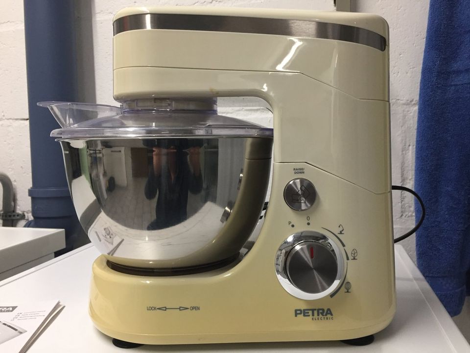 PETRA Küchenmaschine MK10.00 in Erkelenz