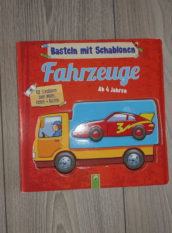Kreativbuch zum Basteln mit Schablonen Fahrzeuge in Bremen