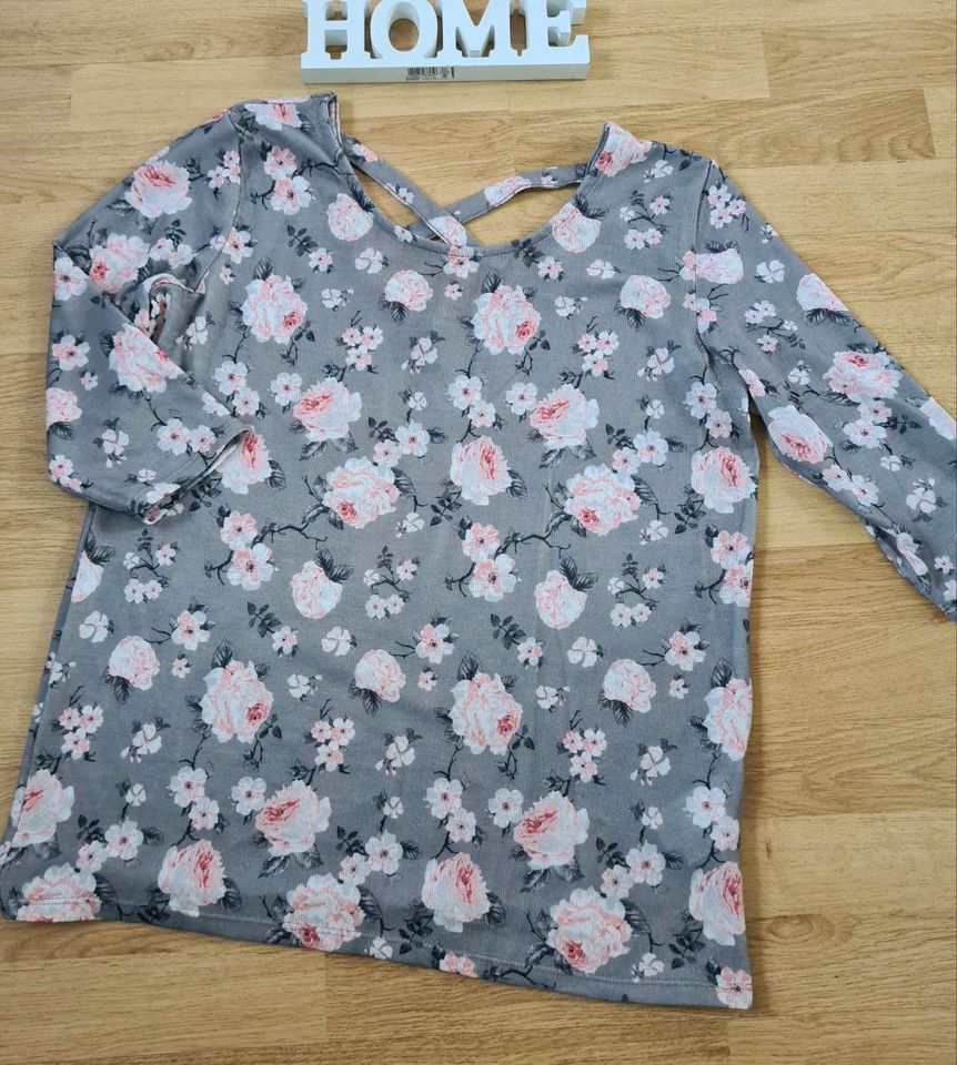 ☀️ Pullover Gr. L Shirt Oberteil Leicht Grau mit Muster ☀️ in Nürnberg (Mittelfr)