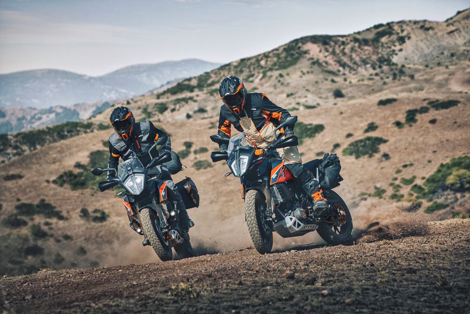 KTM 390 Adventure 2023 Orange Neufahrzeug *Frühjahrsaktion* in Winnenden