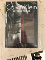 Calvin Klein Unterwäsche in Größe L original verpackt! Rot! Bochum - Bochum-Süd Vorschau