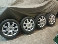 Alufelgen Meribel 7x17 VW Golf 5 6 Winterreifen 205/50R17 Nordrhein-Westfalen - Lünen Vorschau