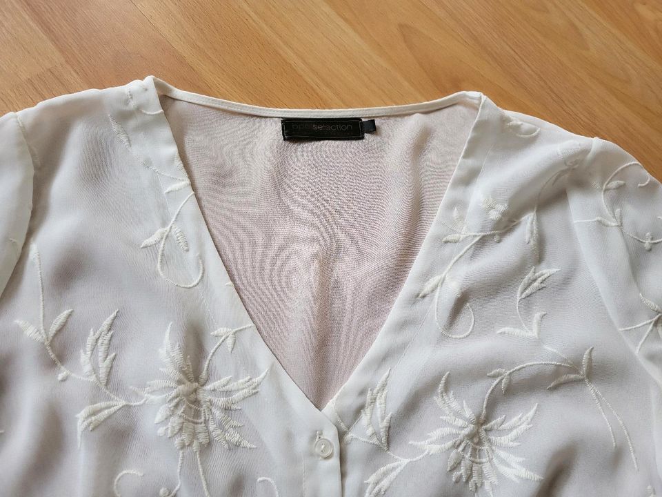 Bluse für die Damen in Langenzenn