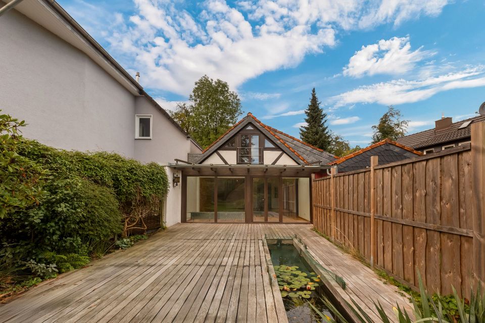 Harmonie zwischen Natur und Architektur: Ihr Traumhaus in Ratingen-Hösel in Ratingen