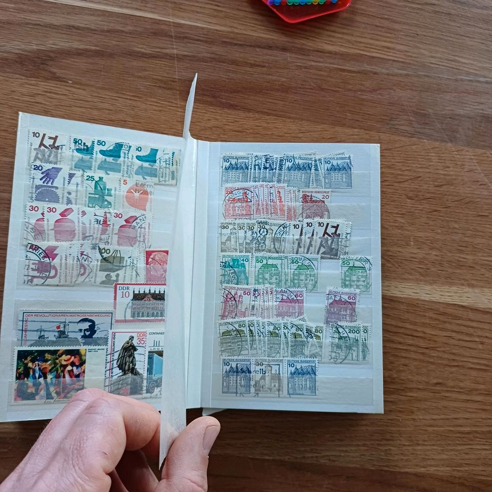 Briefmarkenalbum Briefmarken Sammlung DDR Marken Ostalgie Brief in Bad Salzungen