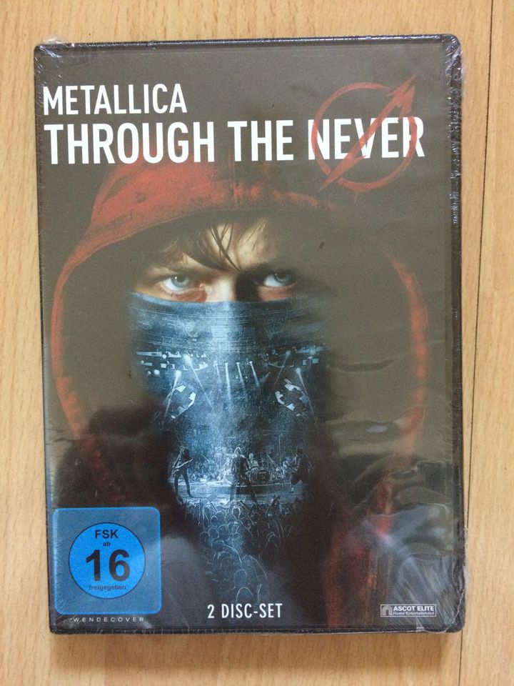 Metallica Through The Never DVD Heavy Metal Film Konzert in Offenbach