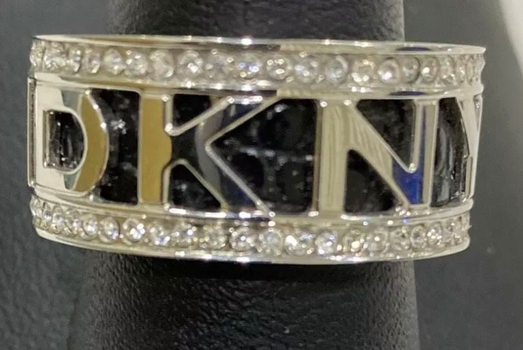 DKNY Donna Karan New York Ring Gr. 16 NEU 59,90€ in Nordrhein-Westfalen -  Herzogenrath | eBay Kleinanzeigen ist jetzt Kleinanzeigen