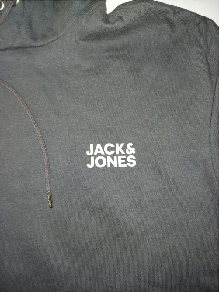 Jack & Jones Pullover Sweatshirt Hoodie Größe M grau gebraucht in Burgheim