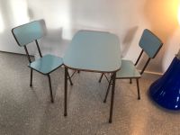 Kinderstühle und Tisch Sitzgruppe Kinder Möbel Stuhl midcentury Hessen - Oberursel (Taunus) Vorschau