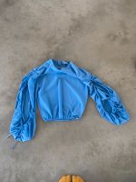 blaue Bluse von Zara mit offenen, gerüschten Ärmeln Größe S Bayern - Riedering Vorschau