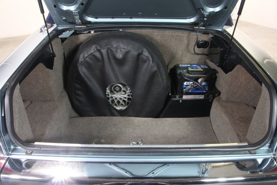 Jaguar XJS V12 Cabrio - Oldtimer in Beilrode