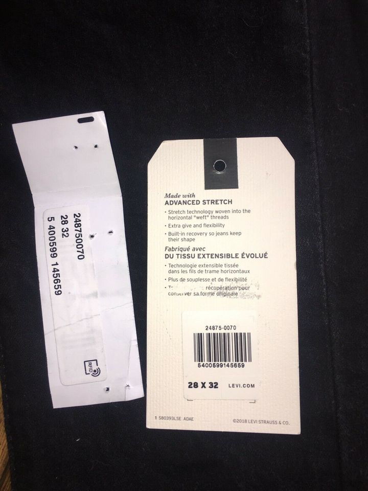 Levi’s Premium Jeans 519 extreme skinny W 28 L 32 Gr 152 12 jä. in Reinbek