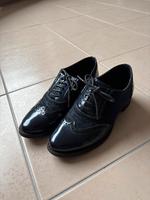 Dunkelblaue Schuhe Vahr - Neue Vahr Südost Vorschau