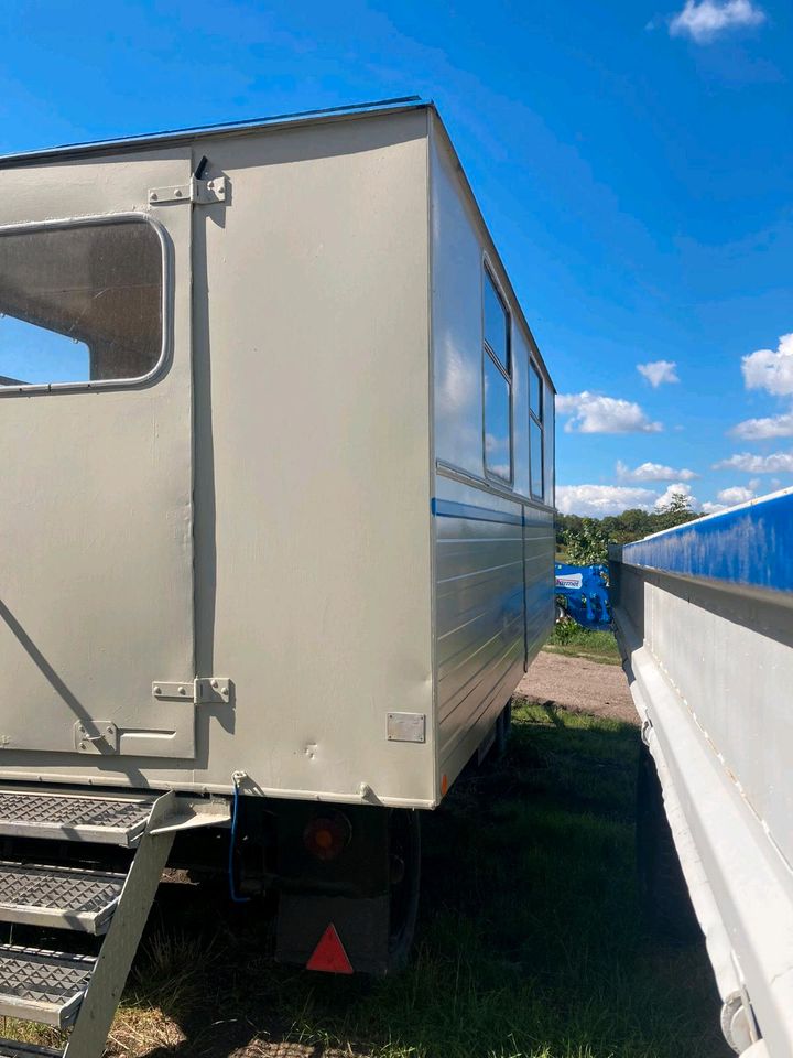 Fortschritt Leutewagen, Tinihaus, Bauwagen , Wohnwagen in Burgstädt