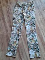 Brax Stretchjeans Gr. S Florales Design Bayern - Ortenburg Vorschau