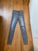 Abercrombie & Fitch Jeans W24 00 XS grau Used Skinny München - Maxvorstadt Vorschau