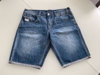 Neuwertige, coole ⭐️ Herren Jeans Shorts, Gr. 54 Hessen - Hohenahr Vorschau