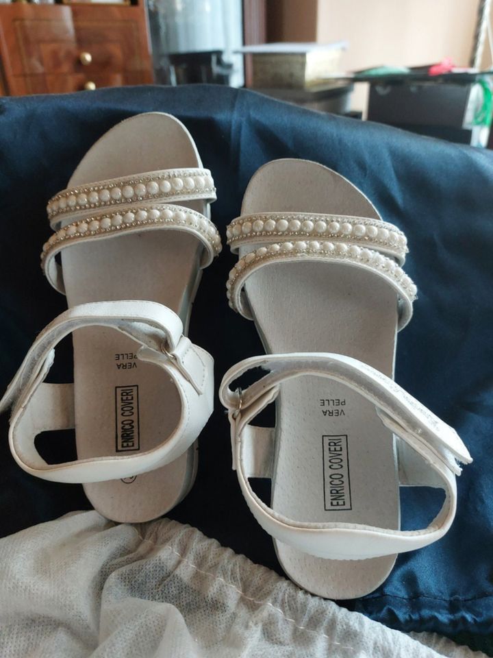 Schuhe Mädchen ENRICO COVERI 31 Sandalen Weiß Perle Italy Neu in Hannover