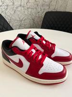Nike Air Jordan 1 Low White/Red Größe 44 *Neu* Berlin - Friedenau Vorschau