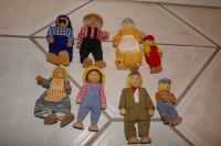 Bauernfamilie Biegepuppen 8 Figuren aus Holz Toys pure Vintage Niedersachsen - Wangerland Vorschau