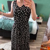 Maxikleid mit Blumenmuster Nordrhein-Westfalen - Brilon Vorschau