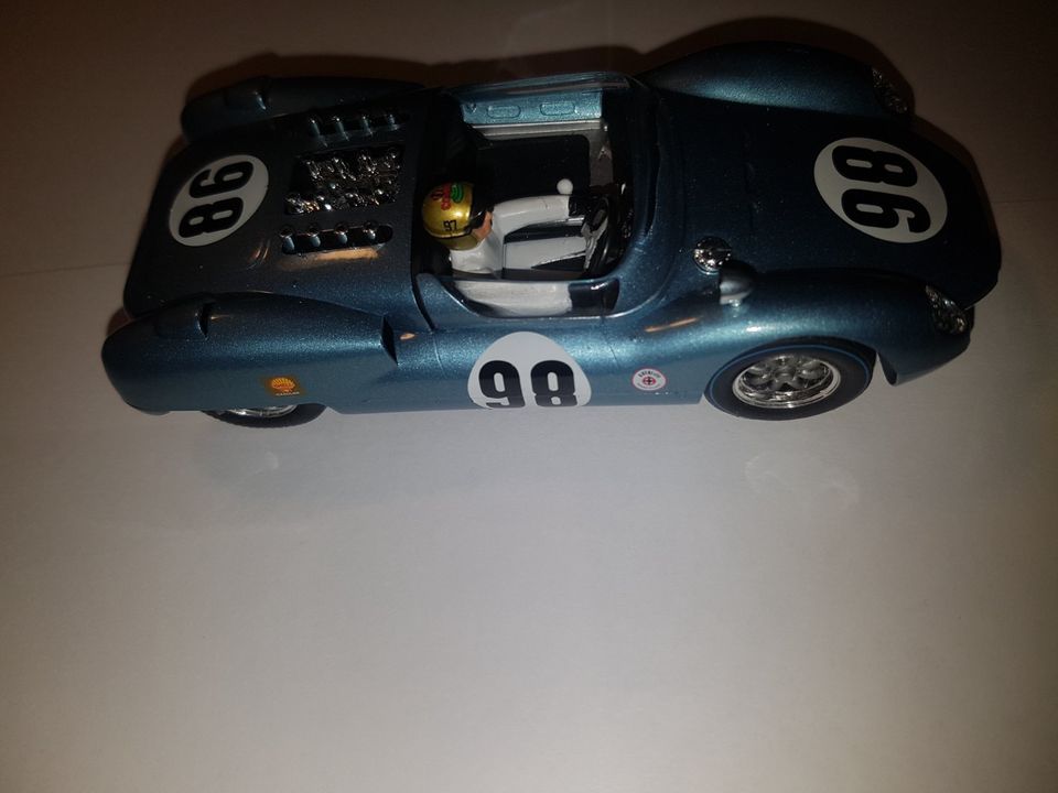 Diverse Slotcars Revell/Monogramm für Carrera digital 132 in Emsdetten