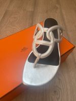 NEUE Original Hermes Leder Sandalen Argent 38.5 Baden-Württemberg - Böblingen Vorschau