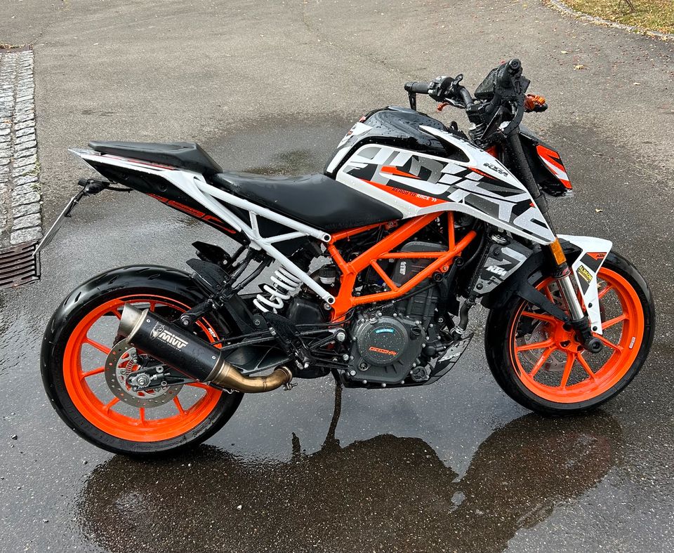 KTM Duke 390/ TÜV Neu in Tübingen