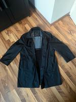 Eleganter Bugatti Herren Mantel / Farbe schwarz / Größe 26 Hessen - Schauenburg Vorschau