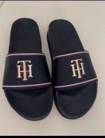 Tommy Hilfiger Badelatschen Slides Pantoletten Gr. 39❤️ Schleswig-Holstein - Steinburg Vorschau