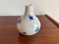 Rosenthal, Porzellan,vase, Klassik Rose 12,5 cm weiß blau Niedersachsen - Adendorf Vorschau