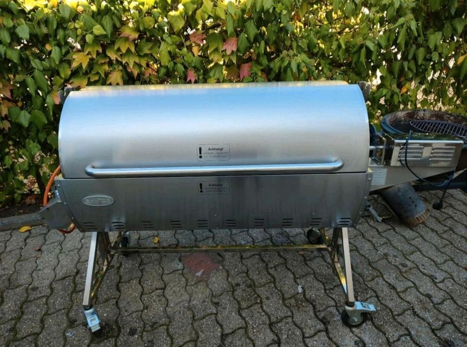 Gasgrill, Spanferkel Grill von Santos Premium Grills in Jülich