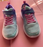 Schöne Turnschuhe von Skechers ~ Gr. 32 Berlin - Steglitz Vorschau