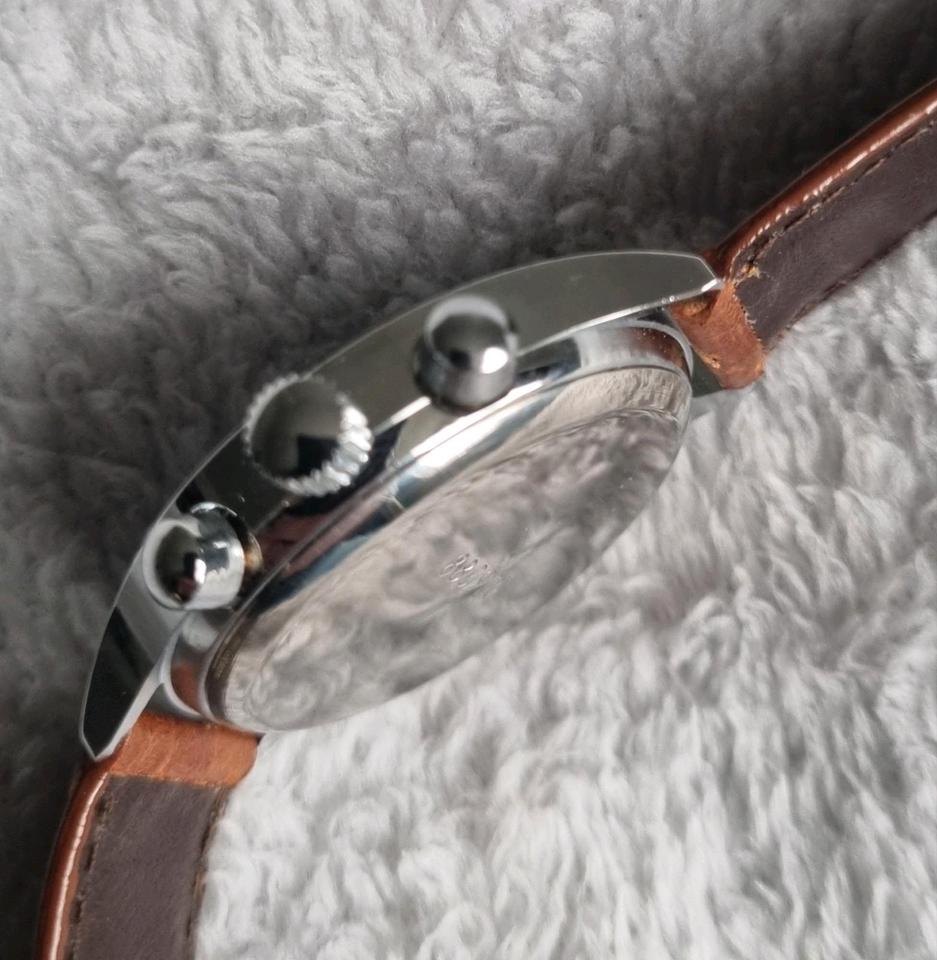 Poljot Chronograph 3133 russische Uhr mit Handaufzug und Datum in Bremen
