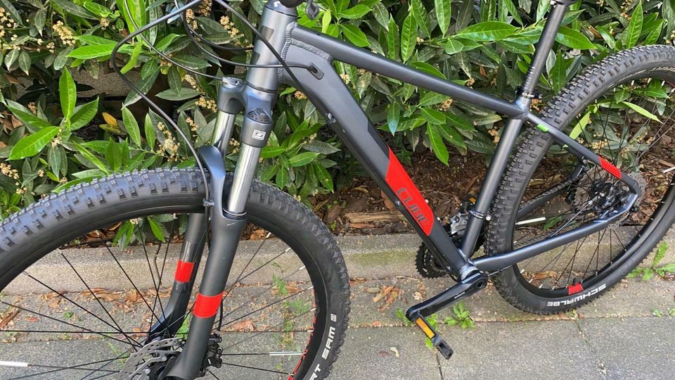 CUBE Attention RH:42cm 29" MTB wie NEU NP:899€ in Berlin