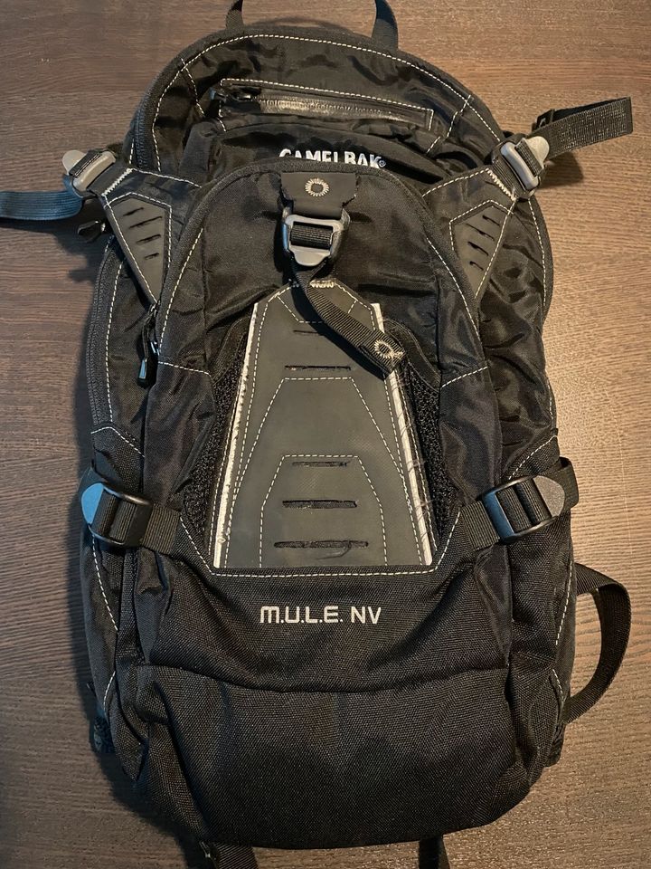 Camelbak M.U.L.E NV Rucksack schwarz in Pankow - Prenzlauer Berg | Freunde  und Freizeitpartner finden | eBay Kleinanzeigen ist jetzt Kleinanzeigen