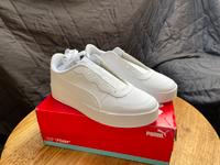 PUMA Sneaker Schuhe Skye Clean weiß 38,5 Leipzig - Leipzig, Südvorstadt Vorschau