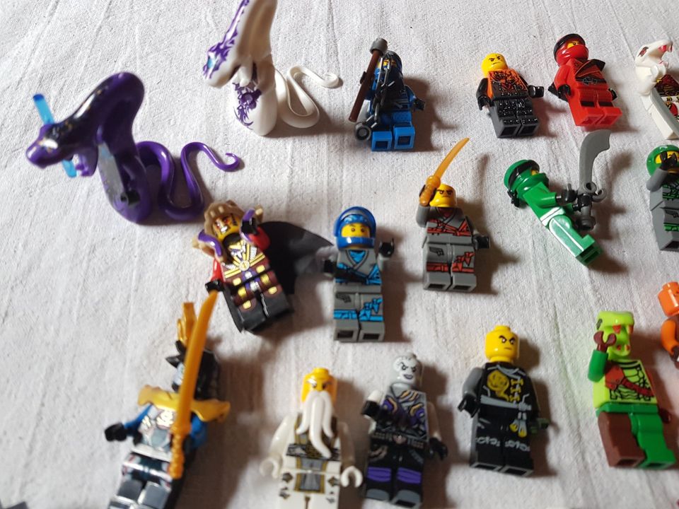 Klemmbausteine Figuren Zubehör für Ninjago Teile kompatibel Lego in Schellerten