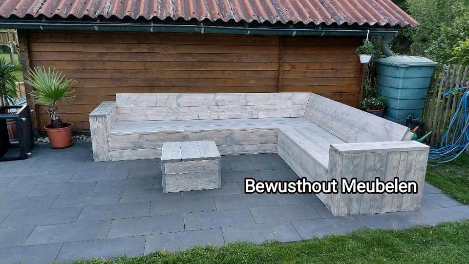 ECKBANK oder Gartengarnitur für Garten oder Terrasse Gerüstholz in Krefeld