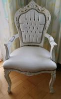 Stuhl Thron Sessel Retro Vintage Shabby Barok weiß Kunstleder Hessen - Gießen Vorschau