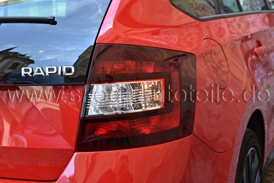 Rückleuchte Kirschrot (L o. R) - original - SKODA RAPID /159€* in Würzburg