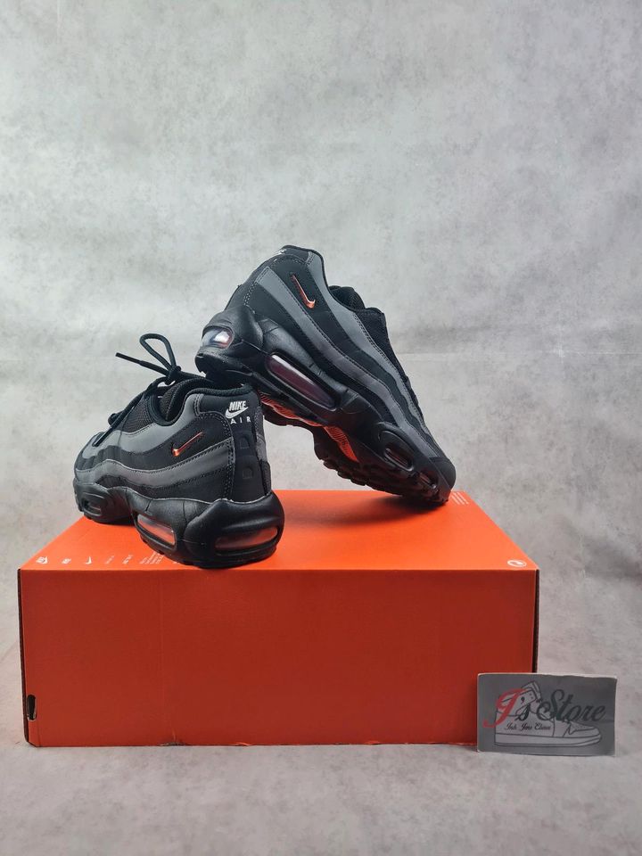 **NEU**|Nike Air Max 95|Black/Safety Orange-Iron Grey|Gr.45 in Frechen